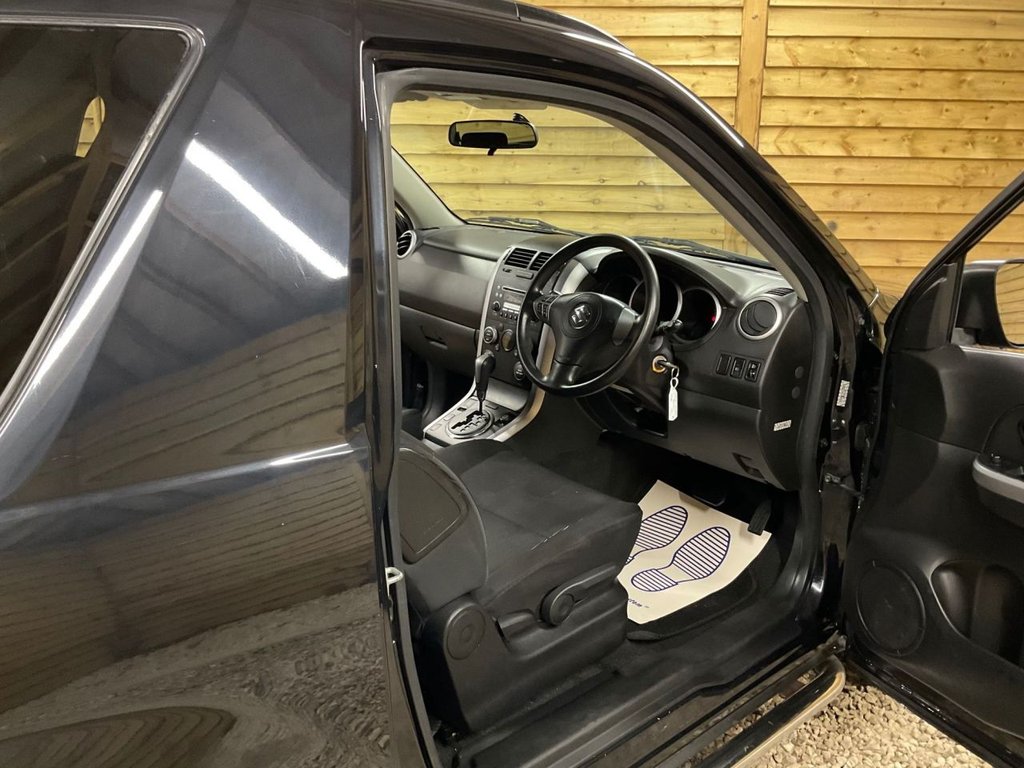 Used Suzuki Grand Vitara 2010 for sale - 76438975: Photo 13