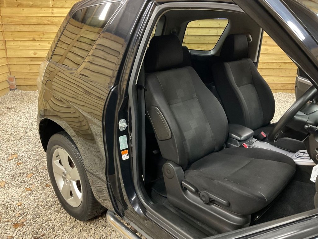 Used Suzuki Grand Vitara 2010 for sale - 76438975: Photo 15