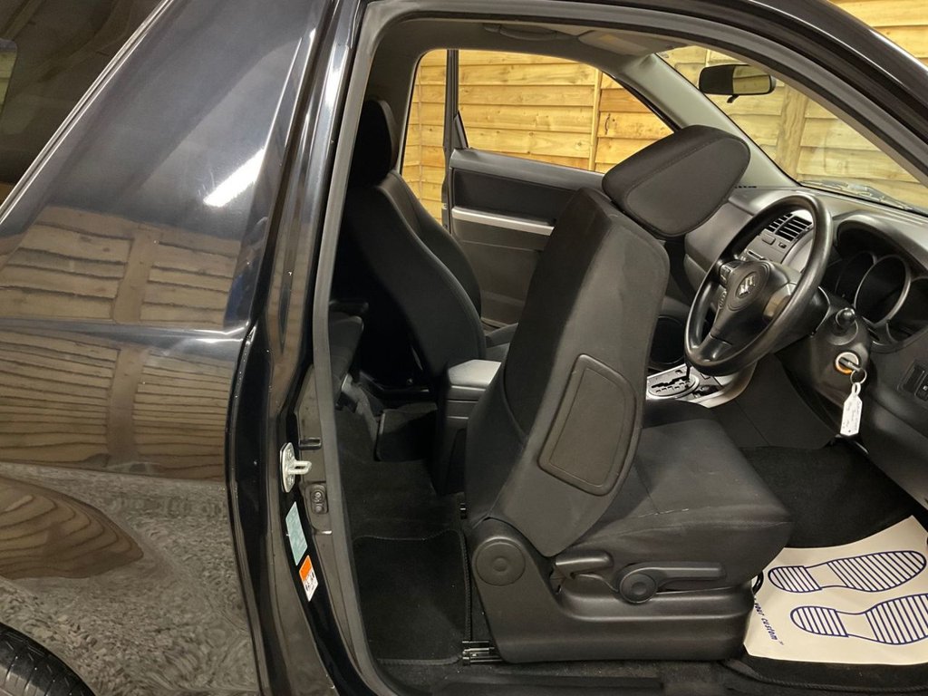 Used Suzuki Grand Vitara 2010 for sale - 76438975: Photo 17