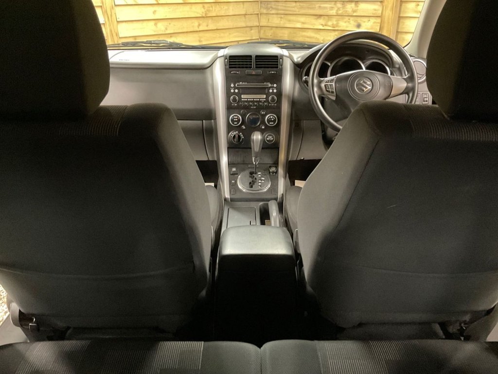 Used Suzuki Grand Vitara 2010 for sale - 76438975: Photo 26