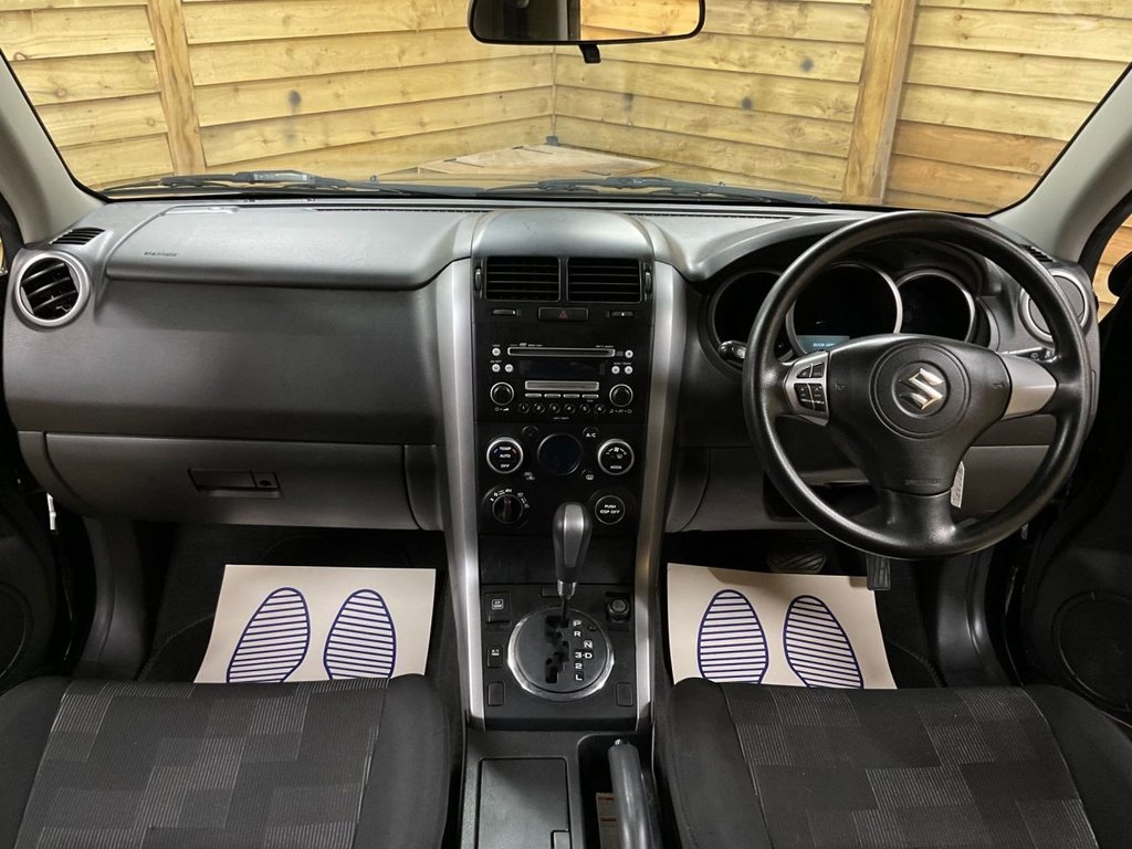 Used Suzuki Grand Vitara 2010 for sale - 76438975: Photo 27