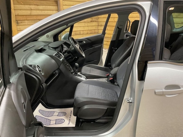 Used Vauxhall Meriva 2015 for sale - 75596658: Photo 24