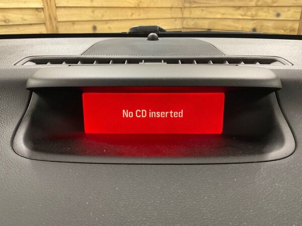 Used Vauxhall Meriva 2015 for sale - 75596658: Photo 40