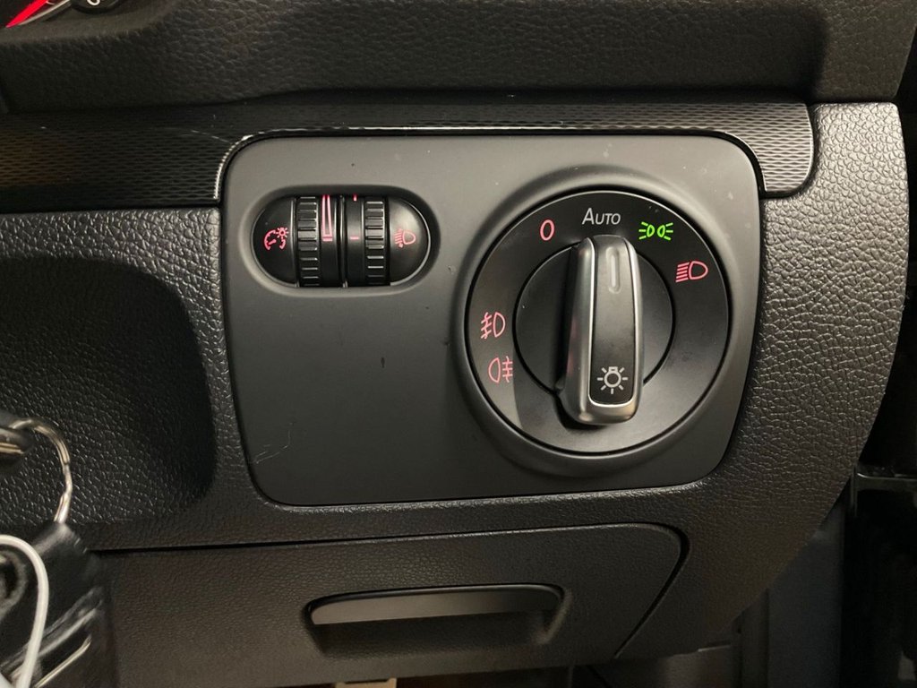 Used Volkswagen Scirocco 2016 for sale - 77507967: Photo 31