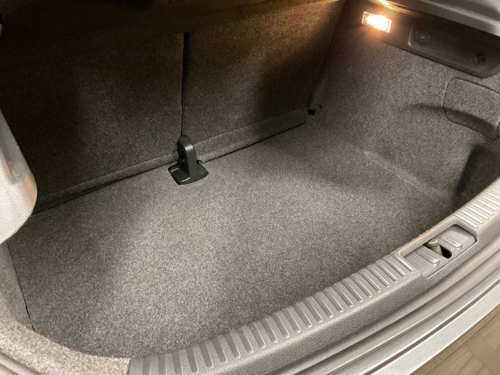 Used Volkswagen Scirocco 2016 for sale - 77507967: Photo 44