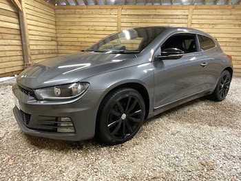 Used Volkswagen Scirocco 2016 for sale - 77507967: Photo