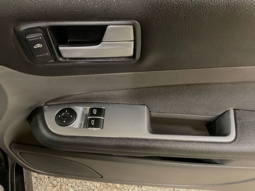 Used Ford Focus 2007 for sale - 76962278: Photo 12