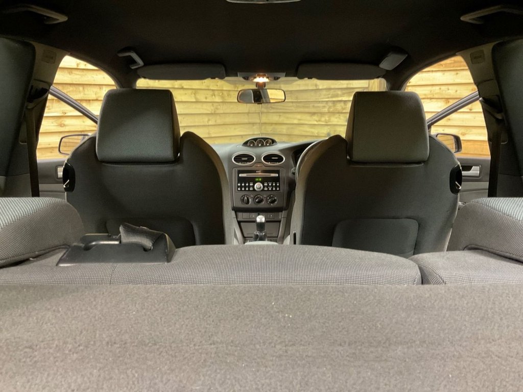 Used Ford Focus 2007 for sale - 76962278: Photo 25