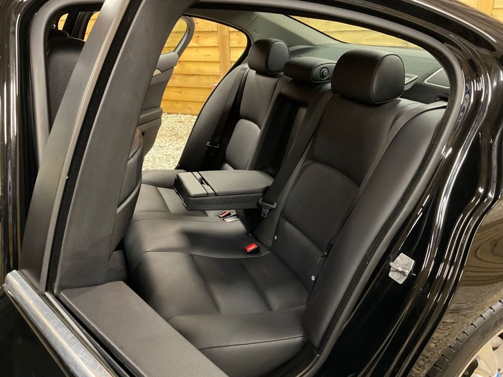 Used BMW 5 Series 2011 for sale - 77153719: Photo 26