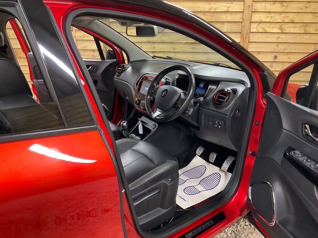 Used Renault Captur 2016 for sale - 77153483: Photo 12