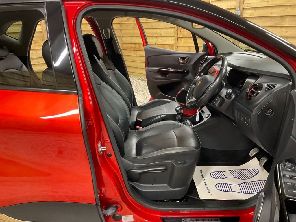 Used Renault Captur 2016 for sale - 77153483: Photo 14
