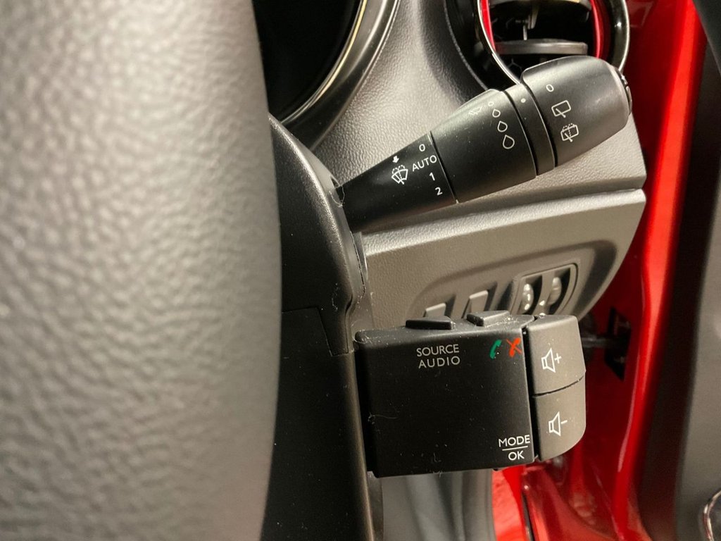 Used Renault Captur 2016 for sale - 77153483: Photo 32