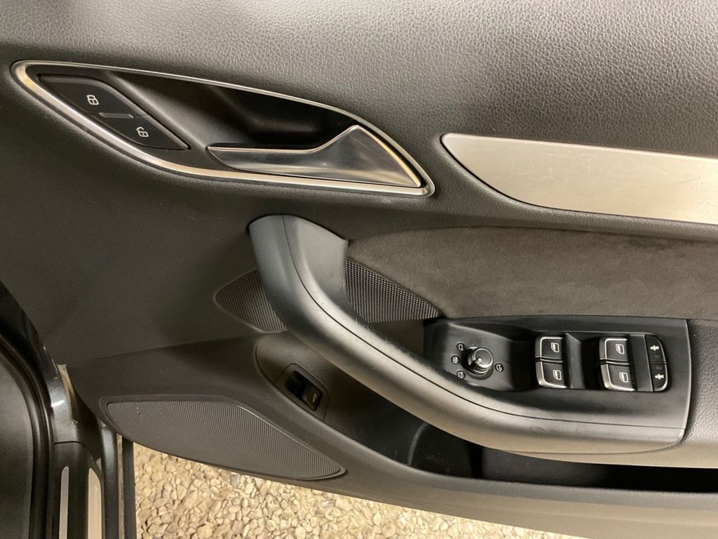 Used Audi Q3 2015 for sale - 77564018: Photo 11