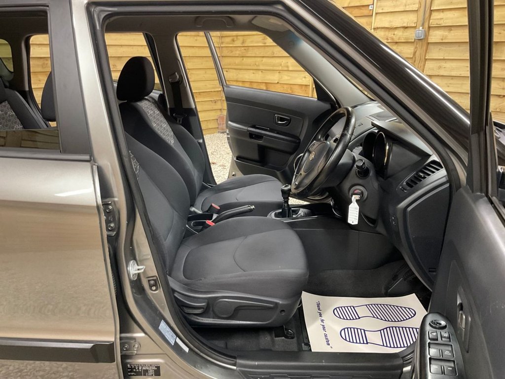 Used Kia Soul 2011 for sale - 75937572: Photo 13