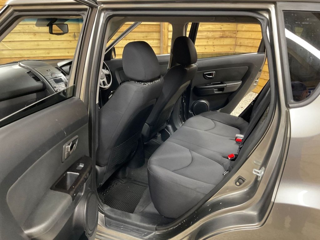 Used Kia Soul 2011 for sale - 75937572: Photo 21