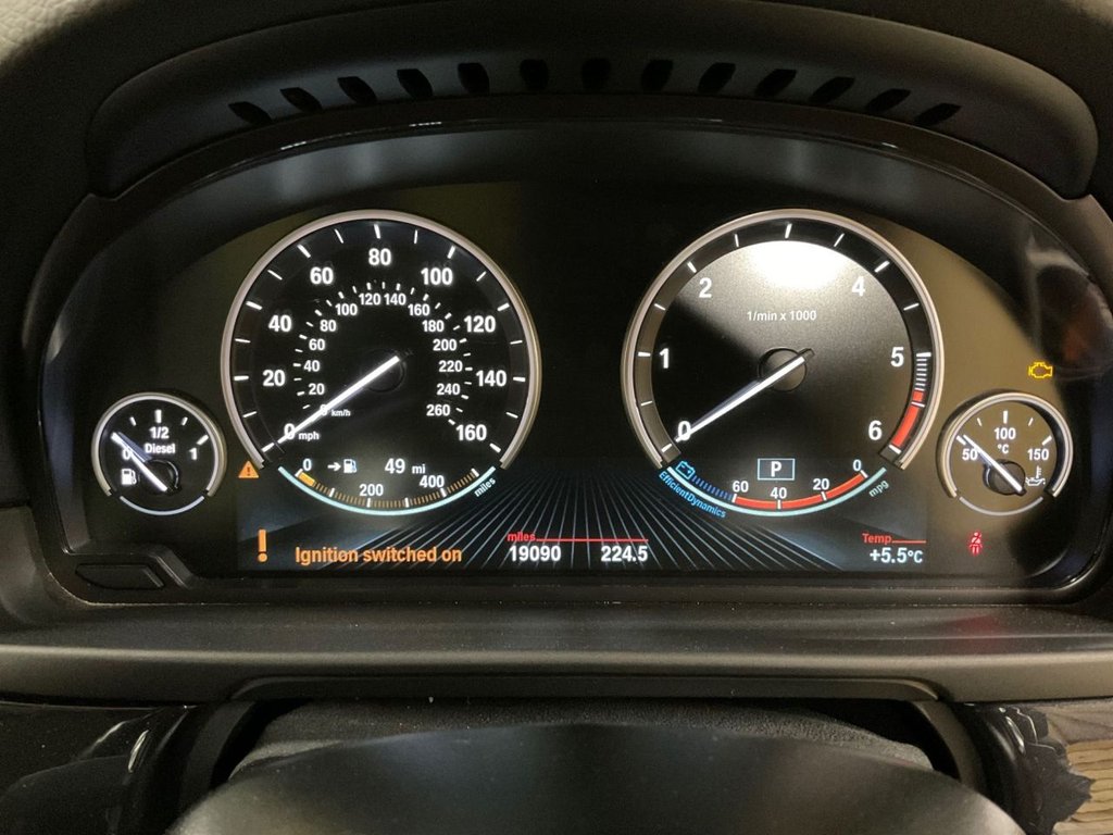 Used BMW 5 Series 2016 for sale - 76605043: Photo 32