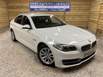 Used BMW 5 Series 2016 for sale - 76605043: Photo