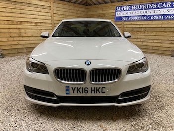 Used BMW 5 Series 2016 for sale - 76605043: Photo