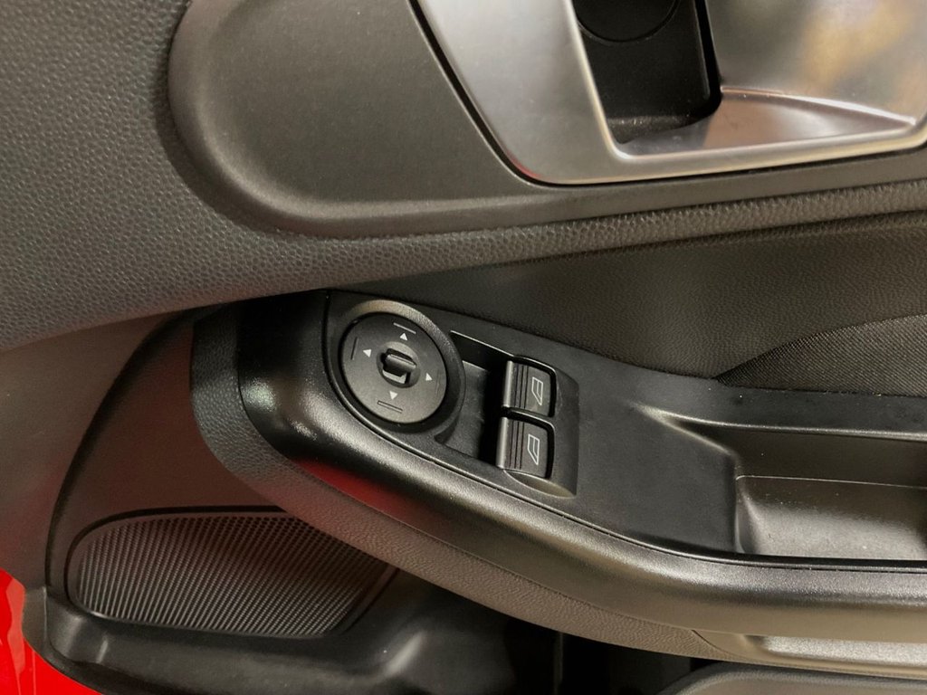 Used Ford Fiesta 2016 for sale - 77263936: Photo 11