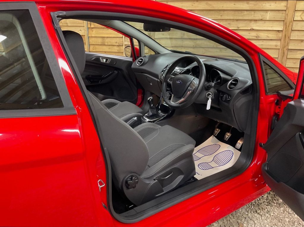 Used Ford Fiesta 2016 for sale - 77263936: Photo 12