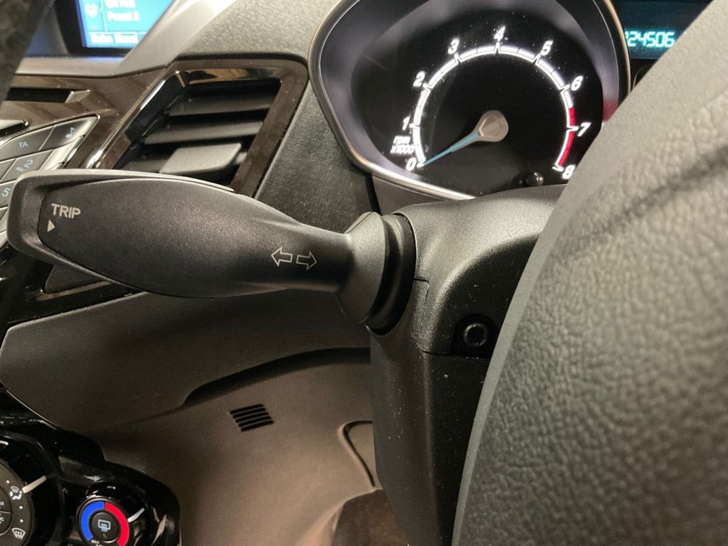 Used Ford Fiesta 2016 for sale - 77263936: Photo 28