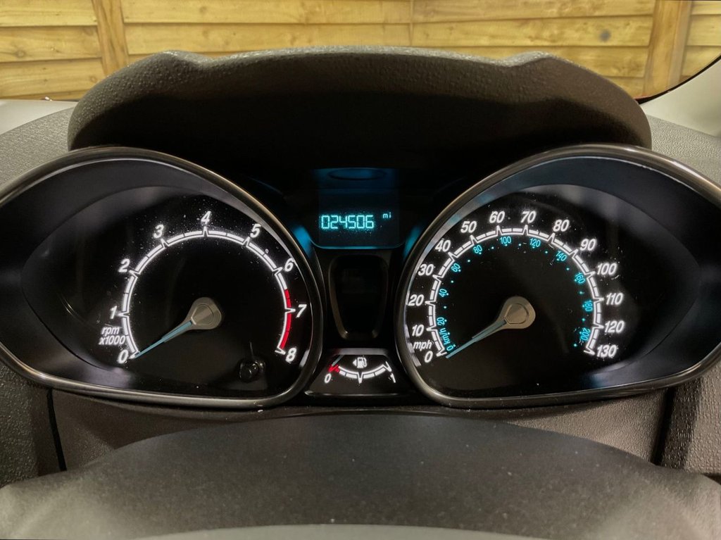 Used Ford Fiesta 2016 for sale - 77263936: Photo 32