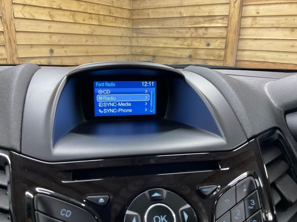 Used Ford Fiesta 2016 for sale - 77263936: Photo 39