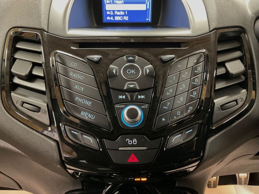 Used Ford Fiesta 2016 for sale - 77263936: Photo 41