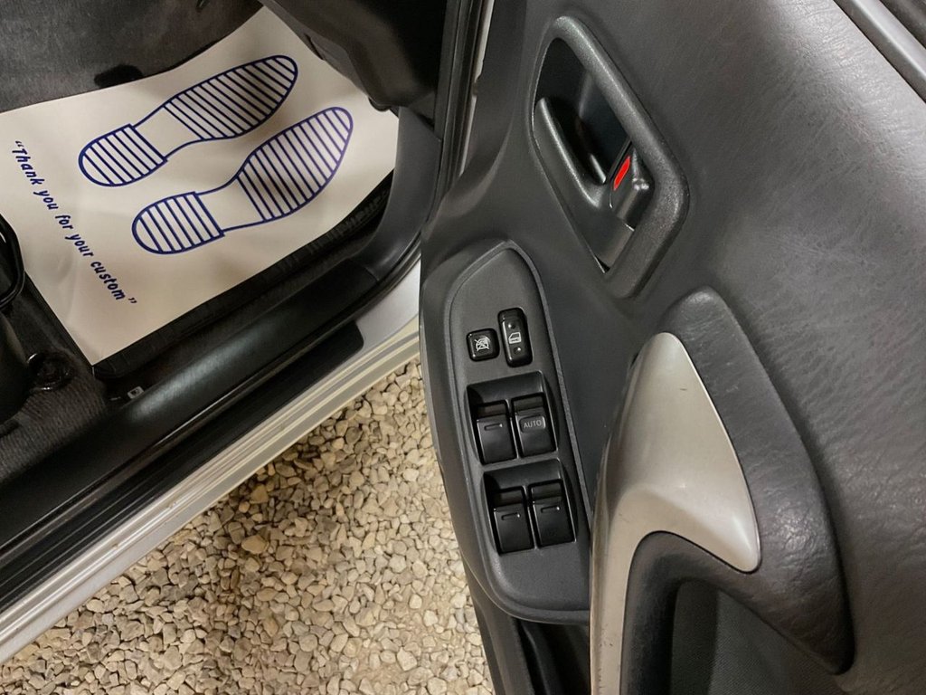 Used Toyota RAV4 2004 for sale - 76617832: Photo 11