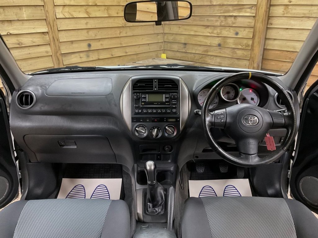 Used Toyota RAV4 2004 for sale - 76617832: Photo 27