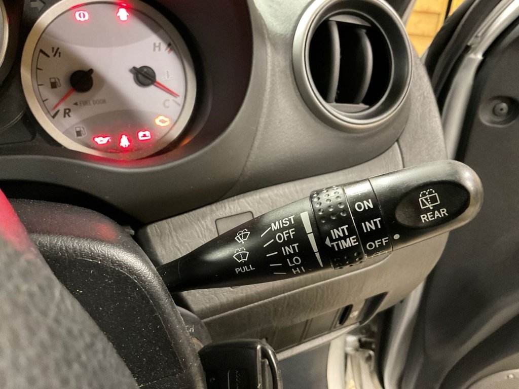 Used Toyota RAV4 2004 for sale - 76617832: Photo 32