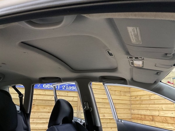 Used Honda Jazz 2004 for sale - 75456760: Photo 14