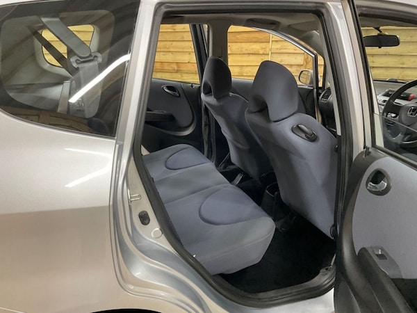 Used Honda Jazz 2004 for sale - 75456760: Photo 17