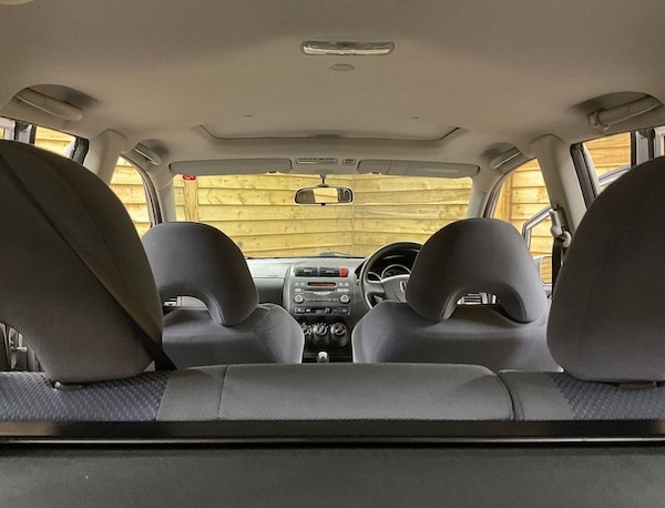 Used Honda Jazz 2004 for sale - 75456760: Photo 24