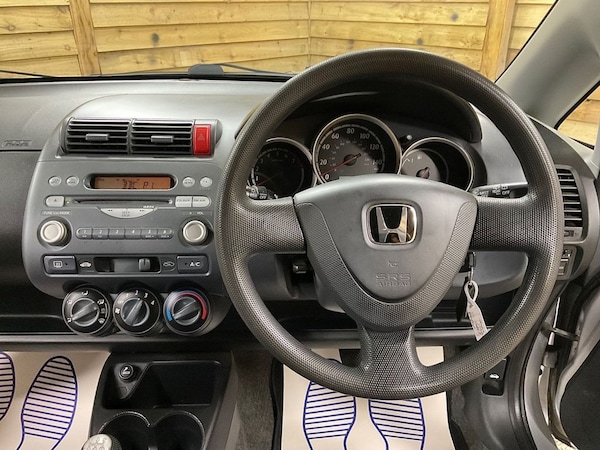 Used Honda Jazz 2004 for sale - 75456760: Photo 27