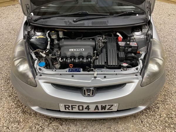 Used Honda Jazz 2004 for sale - 75456760: Photo 43