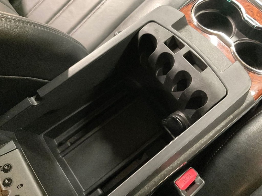 Used Chrysler 300C 2010 for sale - 76797918: Photo 47