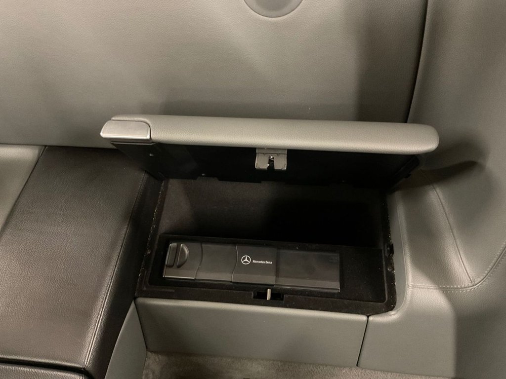 Used Mercedes-Benz SL 2004 for sale - 76617571: Photo 28