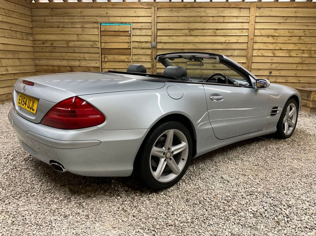 Used Mercedes-Benz SL 2004 for sale - 76617571: Photo 8