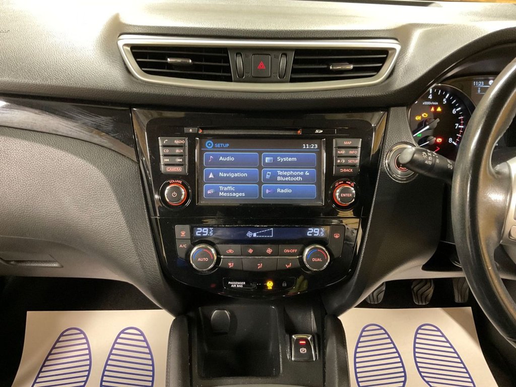 Used Nissan Qashqai 2015 for sale - 76235783: Photo 33