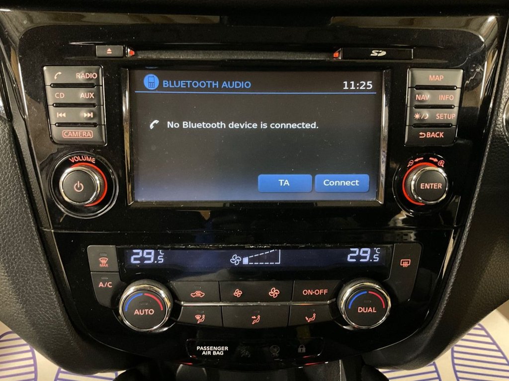 Used Nissan Qashqai 2015 for sale - 76235783: Photo 38