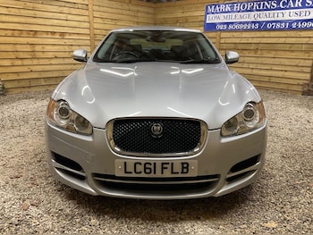 Used Jaguar XF 2011 for sale - 77507395: Photo