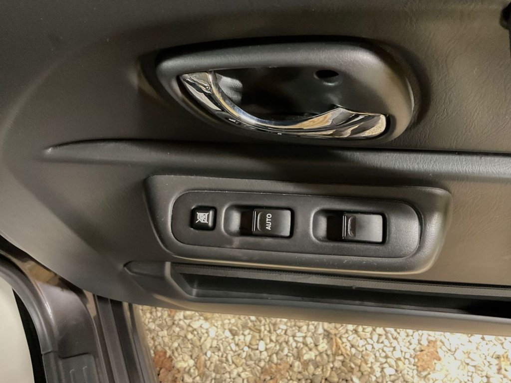 Used Suzuki Jimny 2013 for sale - 77507799: Photo 12