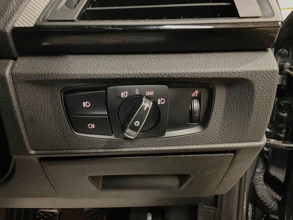 Used BMW 1 Series 2016 for sale - 77153467: Photo 29