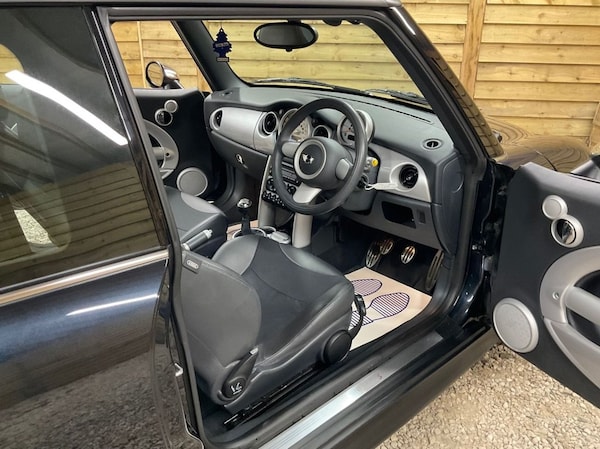 Used MINI Hatch 2006 for sale - 74423759: Photo 12