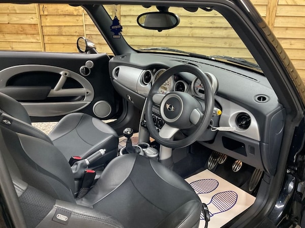 Used MINI Hatch 2006 for sale - 74423759: Photo 13