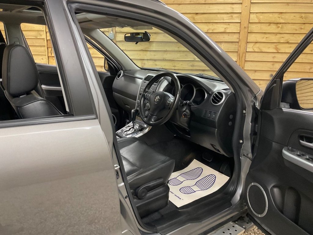 Used Suzuki Grand Vitara 2010 for sale - 76797914: Photo 12