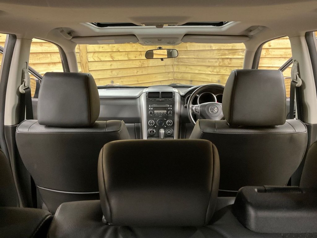 Used Suzuki Grand Vitara 2010 for sale - 76797914: Photo 28