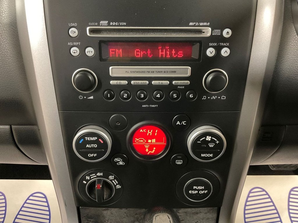 Used Suzuki Grand Vitara 2010 for sale - 76797914: Photo 38