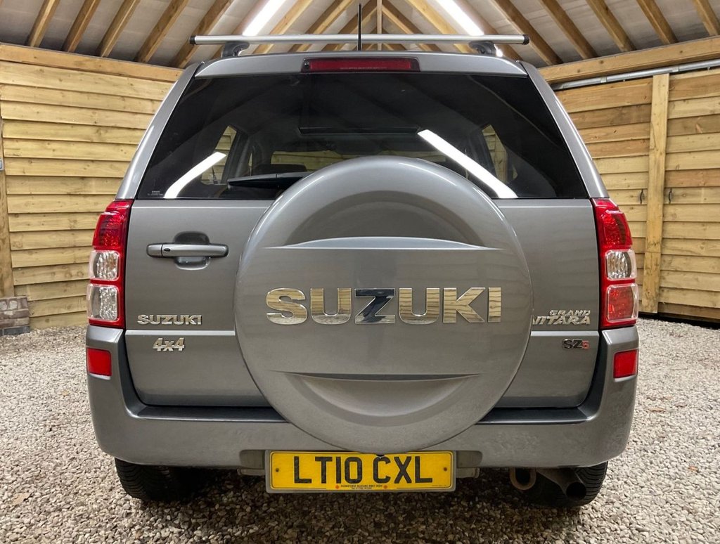 Used Suzuki Grand Vitara 2010 for sale - 76797914: Photo 47